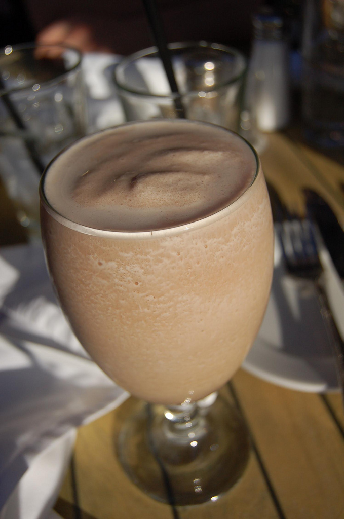 [BAR-MILK-FERRERO] ميلك تشيك فيريروروشيه