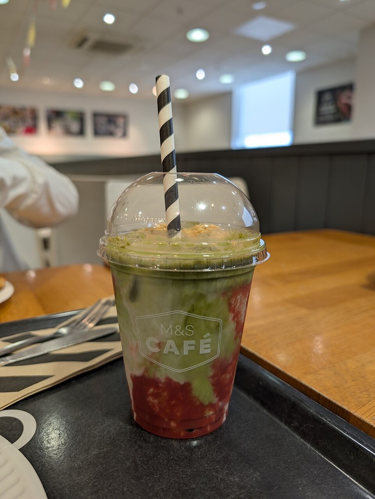[BAR-MATCHA-STRAWBERRY] ماتشا فراوله